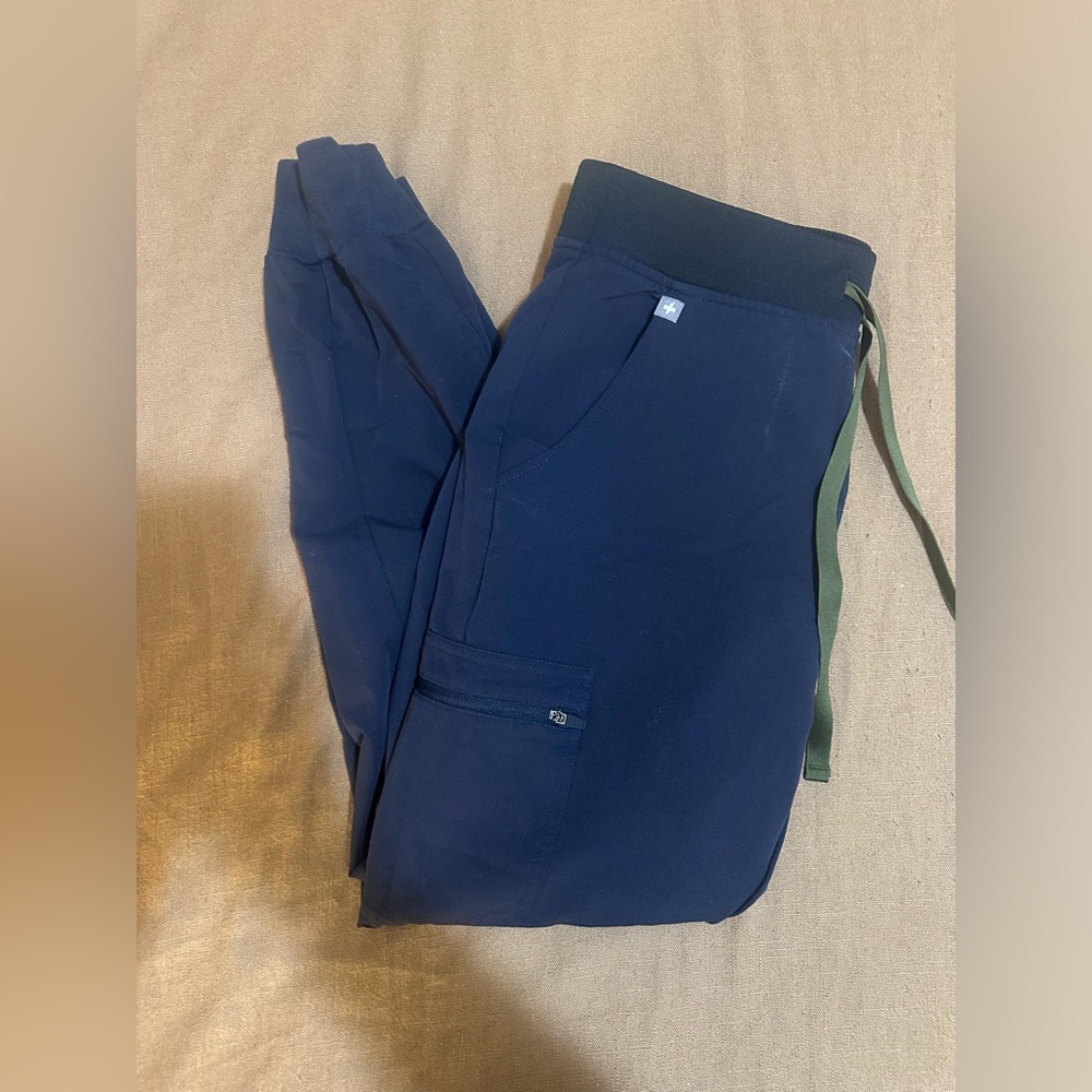 New - Grey/Blue Zamora High-Waisted Jogger Scrub Pants - Figs size S